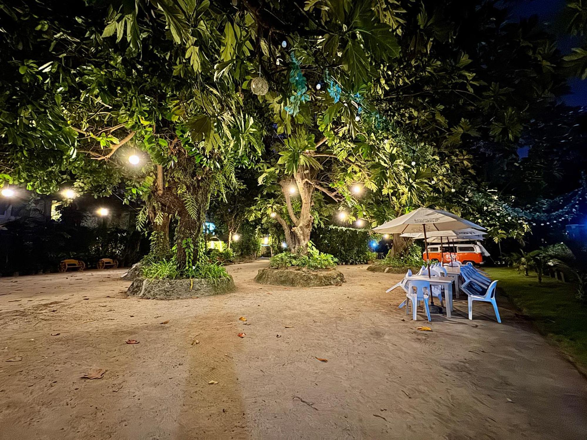 Casa Pilar Beach Resort Manoc-Manoc Eksteriør billede