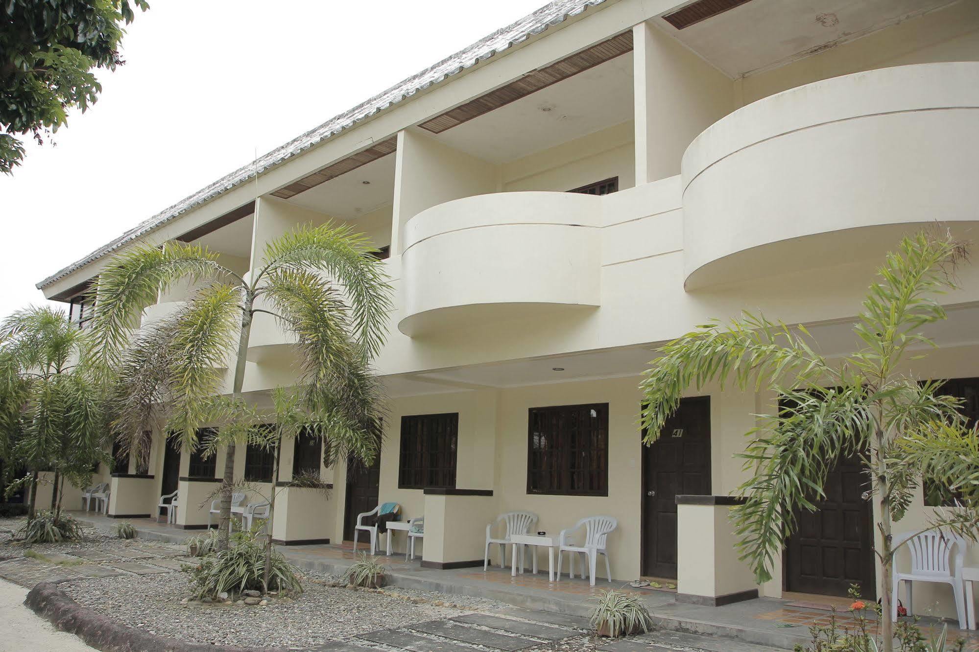 Casa Pilar Beach Resort Manoc-Manoc Eksteriør billede